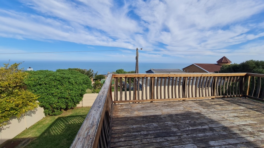 3 Bedroom Property for Sale in Dana Bay Western Cape